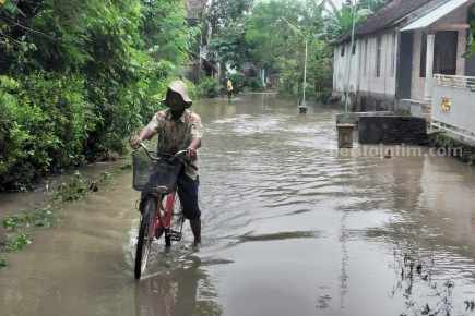 Banjir luapan di Kecamatan Wonoasri Kabupaten Madiun, Rabu (22/3/2023)