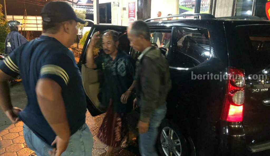 Pencuri Burung