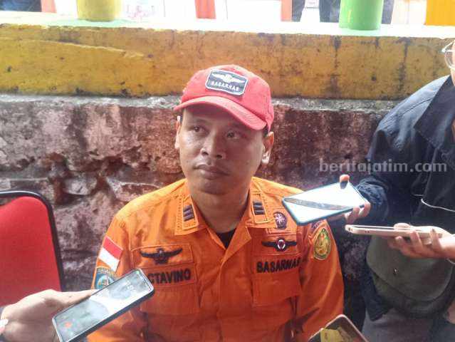 Pencarian Korban Kapal Tambangan Tenggelam Dihentikan Sementara Oktaviano, On Scene Commander (OSC) Basarnas Surabaya