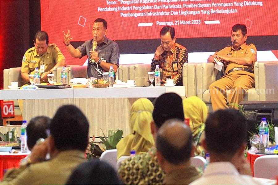 Bupati Sugiri Sancoko menargetkan angka stunting di Kabupaten Ponorogo tahun 2023 ini turun menjadi 7 persen. (Foto/Endra Dwiono/Beritajatim.com)
