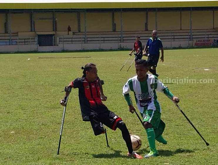 Tim Sepak Bola Amputasi Persaid Jember Kalahkan Persas Surabaya 4-2