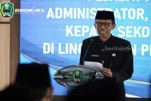 Bupati Magetan Suprawoto