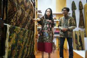 Mbak Cicha Ketua TP PKK Kabupaten Kediri