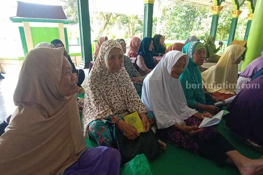 pondok ramadhan janda dan lansia blitar