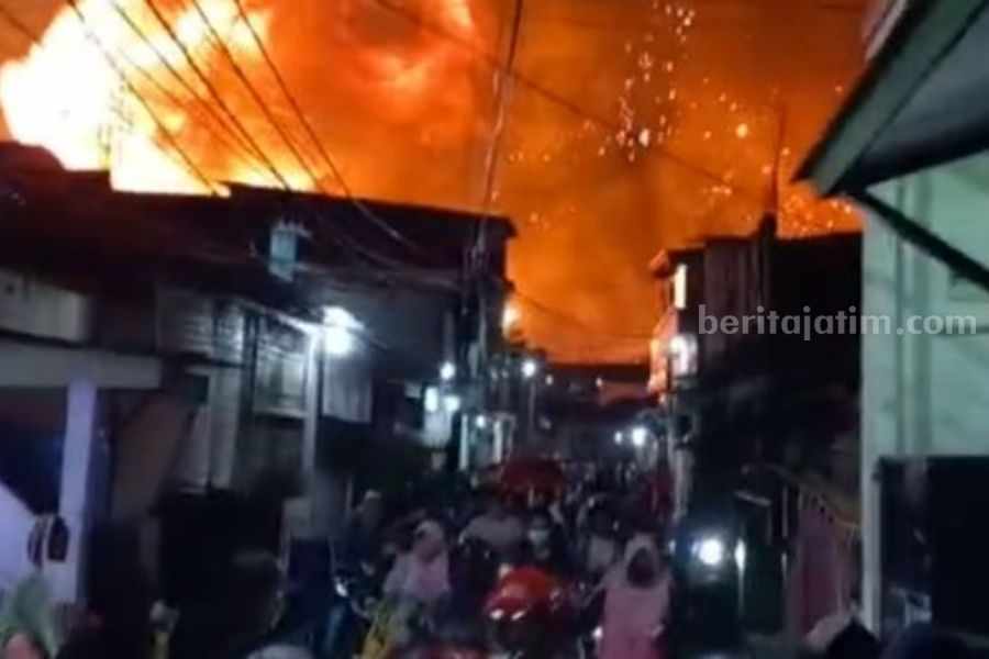 kebakaran plumpang