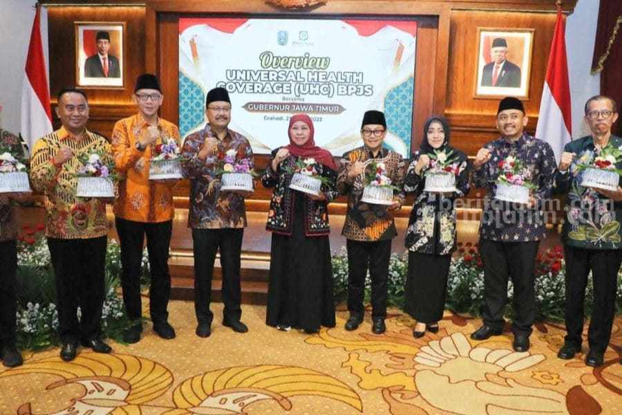 21 Daerah di Jatim Capai UHC 95%, Ini Kata Khofifah Khofifah UHC