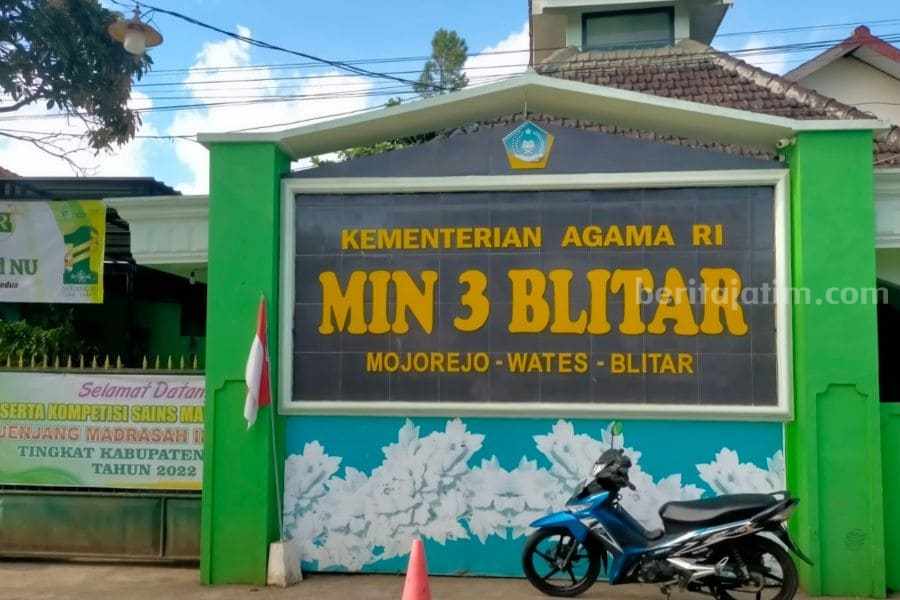 min 3 blitar