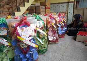 3 Minggu Jelang Idulfitri, Perajin Parcel di Jombang Sudah Kebanjiran Order parcel ok
