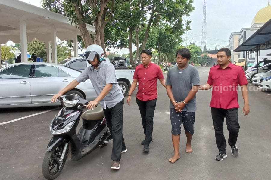 Penipu Modus Isi Saldo DANA di Tuban Dibekuk penipu tuban