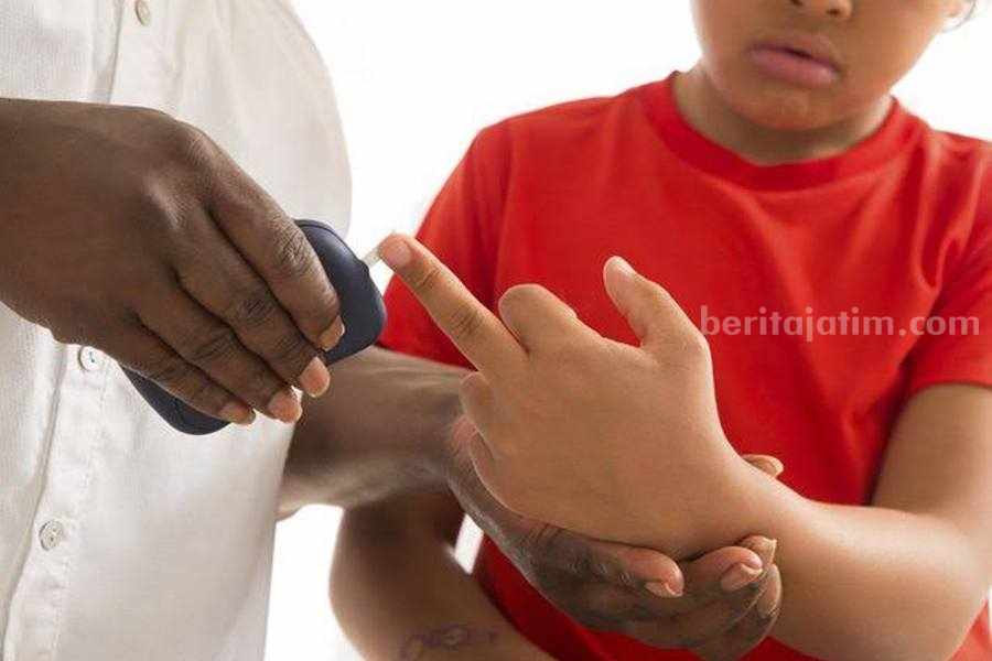 Bukan Cuma Orang Tua, Ternyata Anak Muda Juga Rentan Diabetes! Ini Penyebabnya tes diabetes