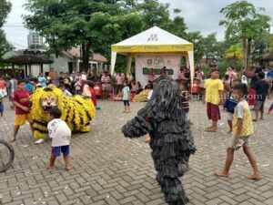 Ngabuburit Bareng ‘Poser Alam’ Sumenep di Gebyar Budaya Ramadhan Gebyar budaya Ramadhan di Taman Tajanara Sumenep (foto : Temmy/ beritajatim.com)