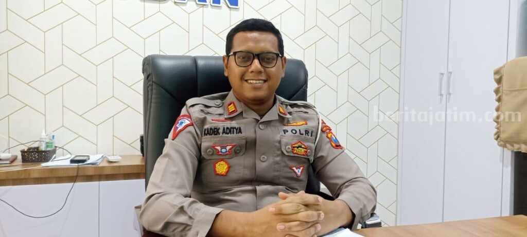 Kasat Lantas Polres Tuban AKP Kadek Aditya Yasa Putra. [Foto:Diah Ayu/beritajatim.com]