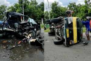 Kecelakaan dump truk dengan pikap di Lamongan