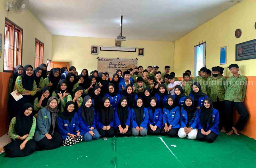 Penyuluhan Edukasi Pelecehan Seksual pada Siswa SMP Maarif (Foto: Istimewa)