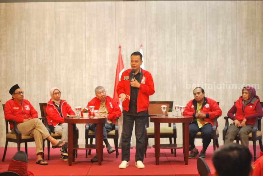 Puluhan Pengurus Eks Partai Berkarya Pindah PSI Jelang Pemilu 2024 Sejumlah pengurus PSI saat acara Rapat Koordinasi PSI Jawa Timur. (Foto/ist)