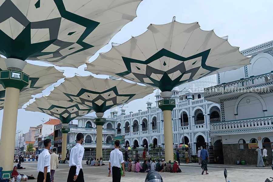 Suasana alun-alun Kota Pasuruan.