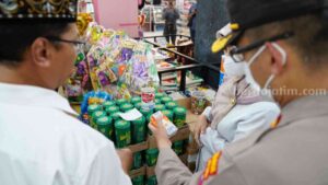 Sidak makanan dan minuman jelang lebaran
