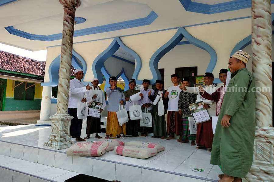 : Silaturahmi ke Majelis Taklim Darun Najah yang ada di Desa Ambunten, Kecamatan Ambunten Barat, Kabupaten Sumenep
