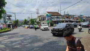 Pertigaan Pendem, Kota Batu.