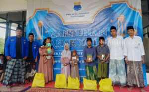 PMII IAI Al-Khairat Pamekasan Santuni 33 Anak Yatim