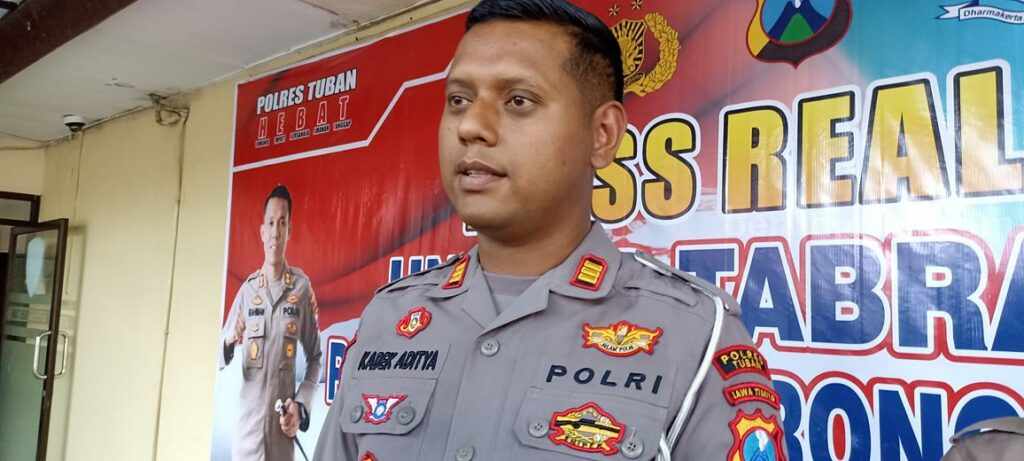 Kasat Lantas Polres Tuban AKP Kadek Aditya Yasa Putra. [Foto: Diah Ayu/beritajatim.com]