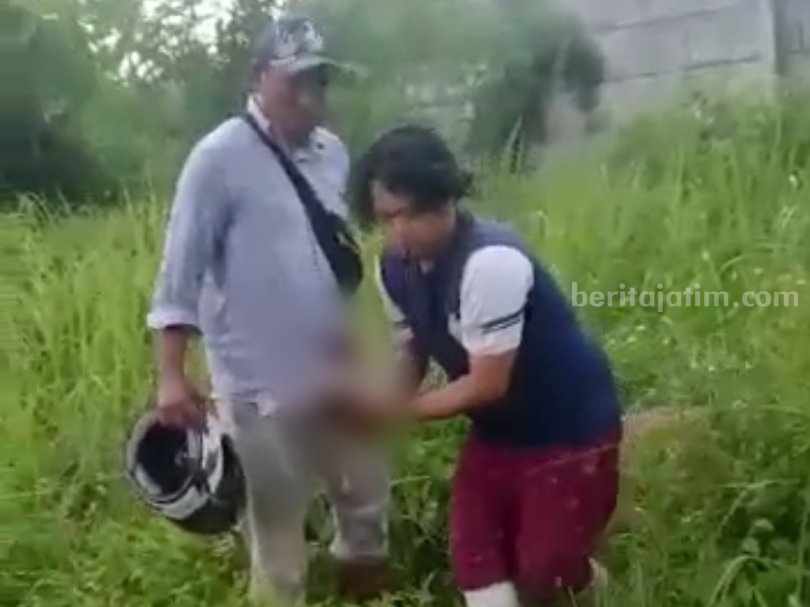 Video Bayi Ditemukan di Karangpilang Surabaya Dipastikan Hoaks Potongan video penemuan bayi disertai narasi lokasi di Karang Pilang yang viral di grup-grup Whatsapp. (foto/ist)