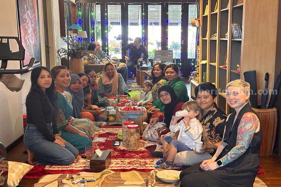 Melihat Perayaan Lebaran Pekerja Migran Ponorogo di Singapura