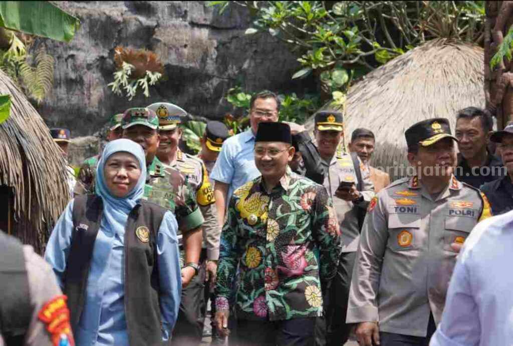 Khofifah Kunjungi Jatim Park, Tempat Favorit Libur Lebaran