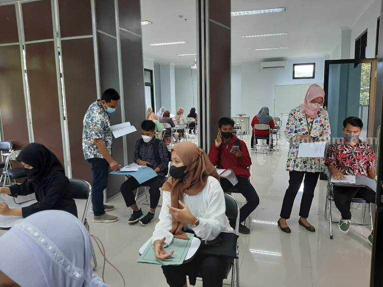 27 Ribu Orang Bersaing Masuk Universitas Jember