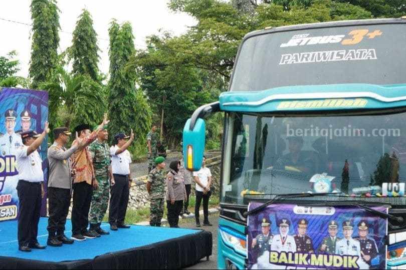 Arus Balik, Lamongan Sediakan Bus Gratis bagi Perantau balik gratis lamongan