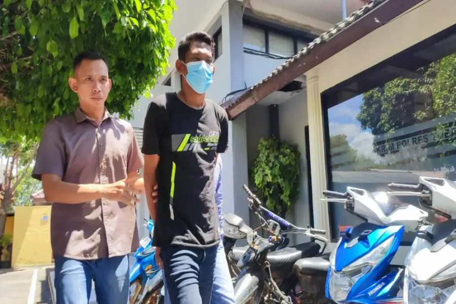 Pura-Pura Sholat Subuh, Pria di Widang Tuban Gondol 5 Motor Curanmor Tuban
