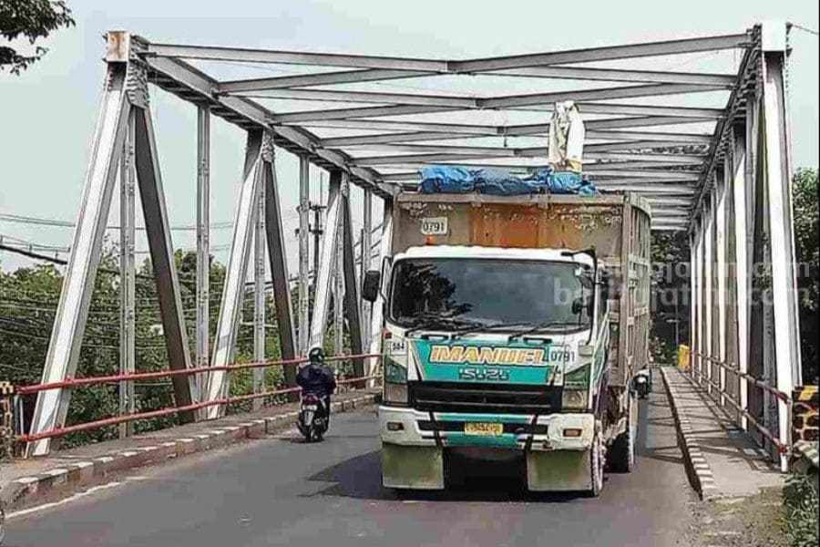 jembatan manyar