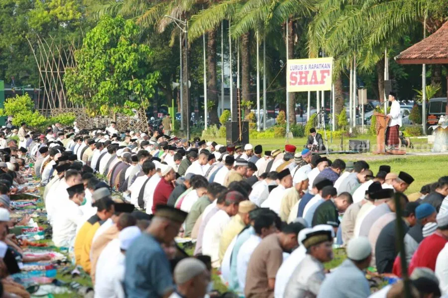 Salat Iedul Fitri di Banyuwangi, Jumat (21/4/2023)