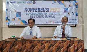 UTBK di UB Malang Sesuai Prokes Wakil Rektor Bidang Akademik Prof.Dr. Imam Santoso dan Rektor UB Prof Widodo.