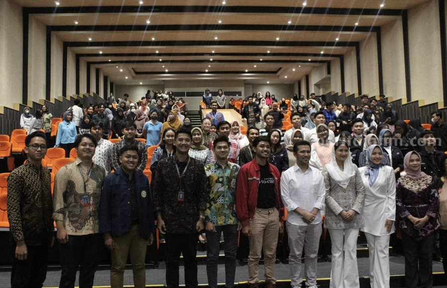 Wakil Gubernur Jawa Timur Emil Dardak saat acara yang digelar Gagasan Indonesia berkolaborasi dengan Edupolithink dan Himpunan Mahasiswa Politik Universitas Airlangga, Senin 22 Mei 2023.