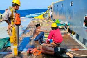 KM Jaya Makmur Tenggelam di Perairan Gili Genting Sumenep, 1 ABK Hilang ABK selamat dalam musibah perahu tenggelam di Giligenting (foto : ist)