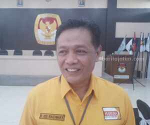 Ketua DPC Partai Hanura Surabaya Edi Rachmat