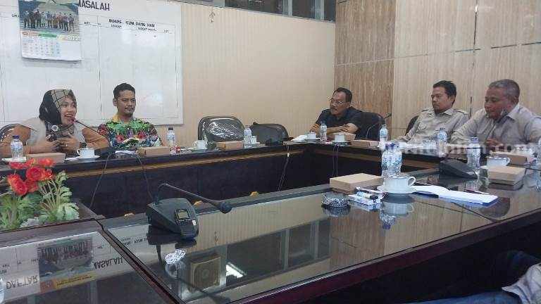 Bawaslu dan DPRD Jember Perdebatkan Definisi Jadwal dan Masa Kampanye
