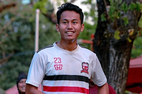 Dilepas Madura United, Eks Timnas U-19 Menuju Persebaya - beritajatim.com (1)