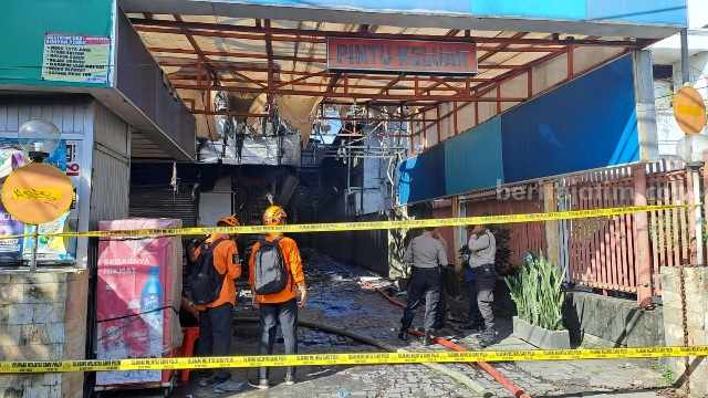 Labfor Polda Jatim Dilibatkan Lidik Kebakaran Malang Plaza