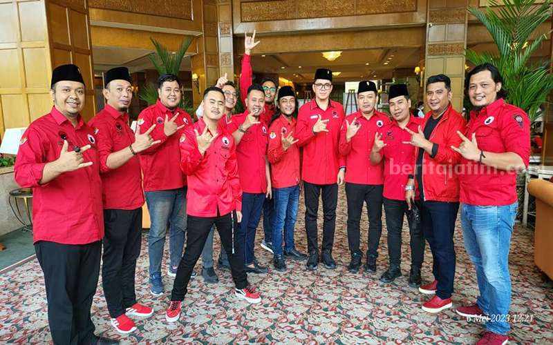 Pengurus Banteng Muda Indonesia (BMI) Jatim