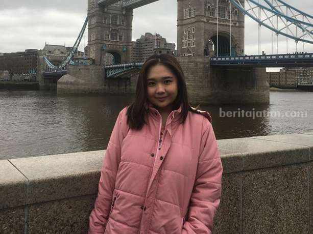 Mahasiswi UK Petra Berkesempatan Magang di Jaguar Land Rover mahasiswi UK Petra