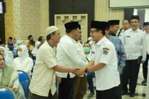 Wali Kota Malang, Sutiaji saat membuka acara Bimbingan Manasik Haji Bagi Jemaah Reguler di Universitas Islam Negeri (UIN) Maulana Malik Ibrahim Malang.