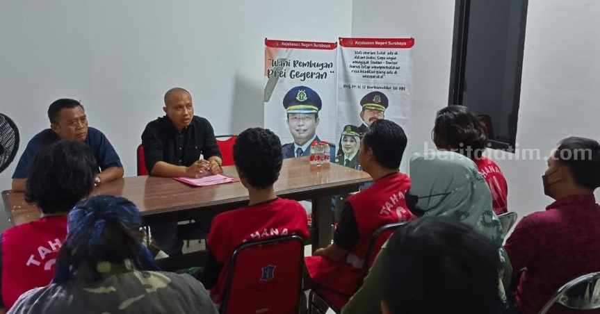 Para tersangka perkara pidana umum dihentikan penuntutannya melalui Restoratif Justice