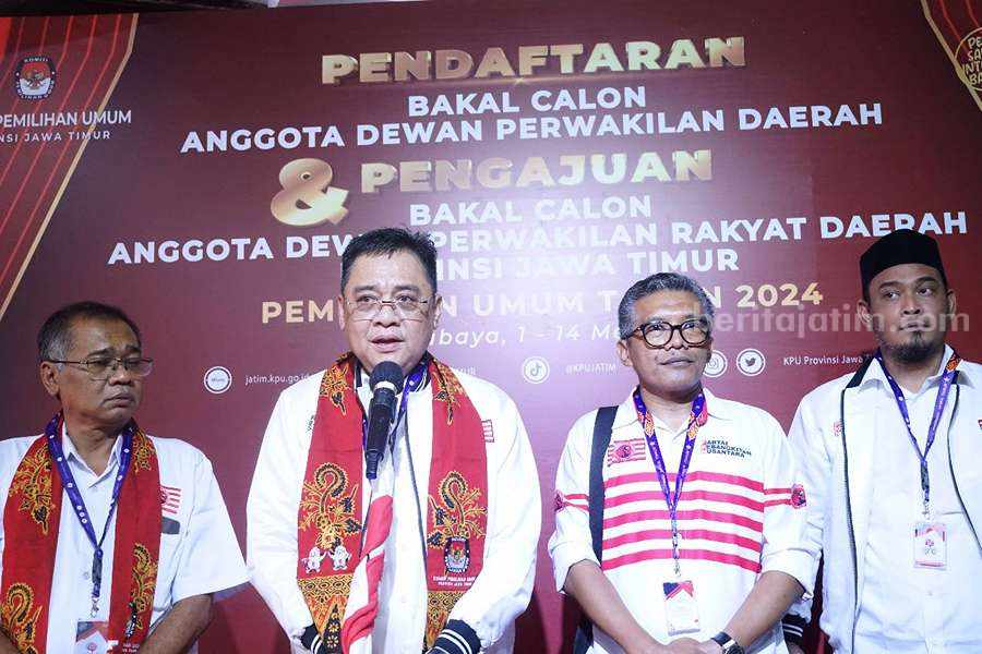 Daftarkan Bacaleg DPRD Jatim, Kelana: Kami Siap Berjuang dan Menang! Ketua Pimpinan Daerah Partai Kebangkitan Nusantara (PKN) Jatim, Kelana Aprilianto