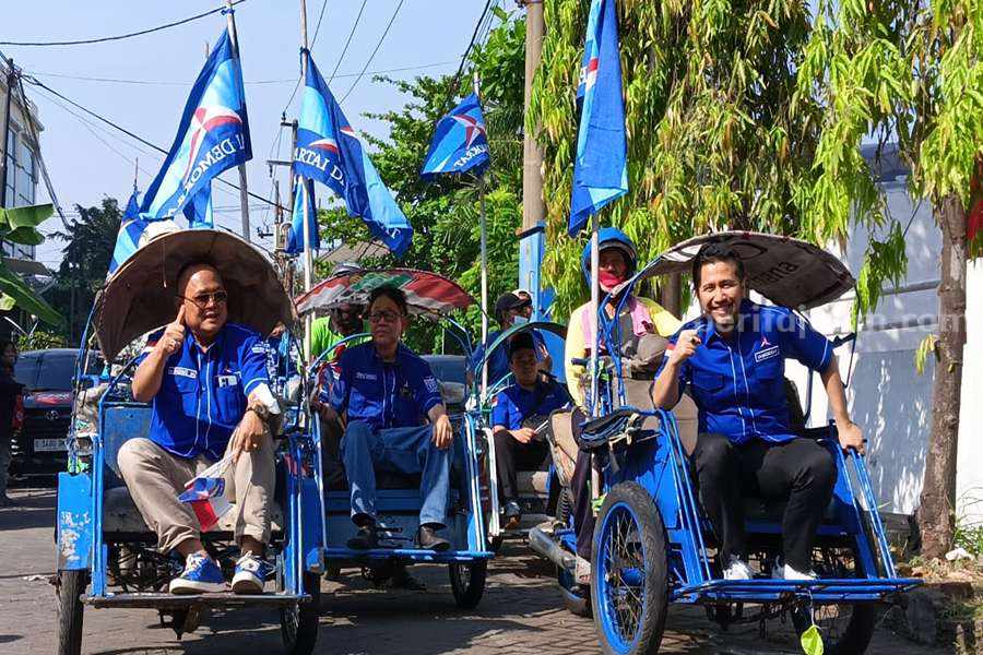 Dokter Agung Mulyono bareng Ketua Demokrat Jatim Emil Dardak