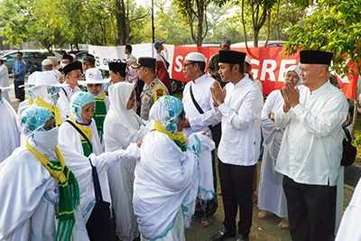 SIG GHoPO Tuban saat penandatanganan MoU dengan Kemenag Tuban disaksikan oleh Bupati Tuban. [Foto: Diah Ayu/beritajatim.com]