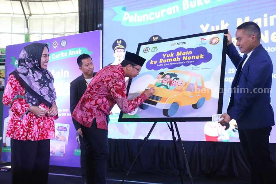 Bunda PAUD Sidoarjo Luncurkan Buku Yuk Main ke Rumah Nenek