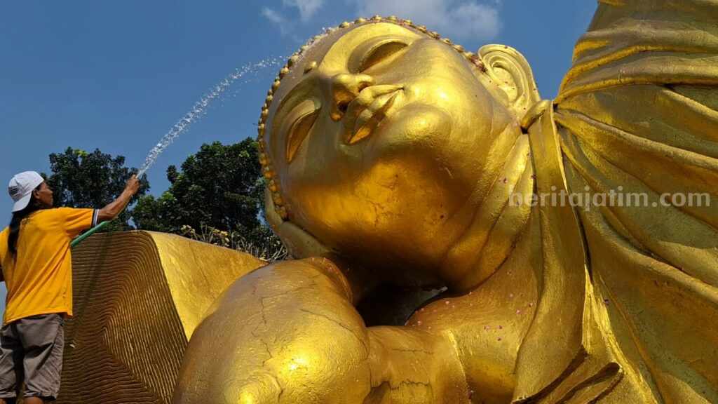 budha tidur