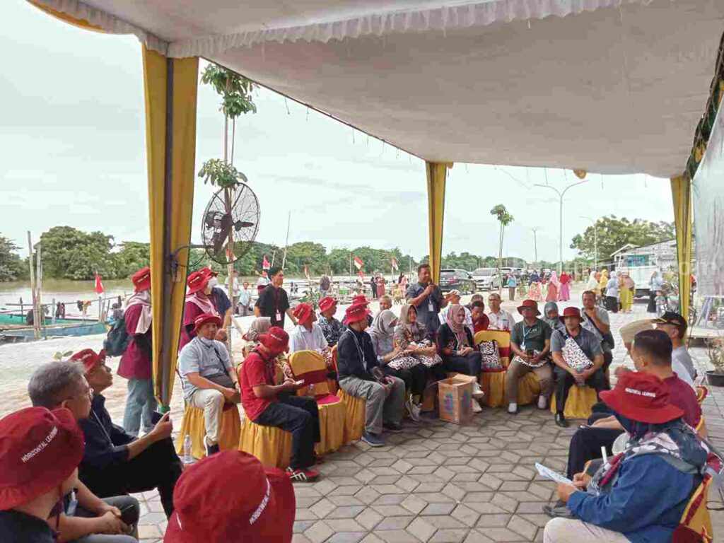 Desa Randuboto, Gresik menjadi pilot project pengentasan pemukiman kumuh yang ditunjuk Bappenas dan Kementrian PUPR